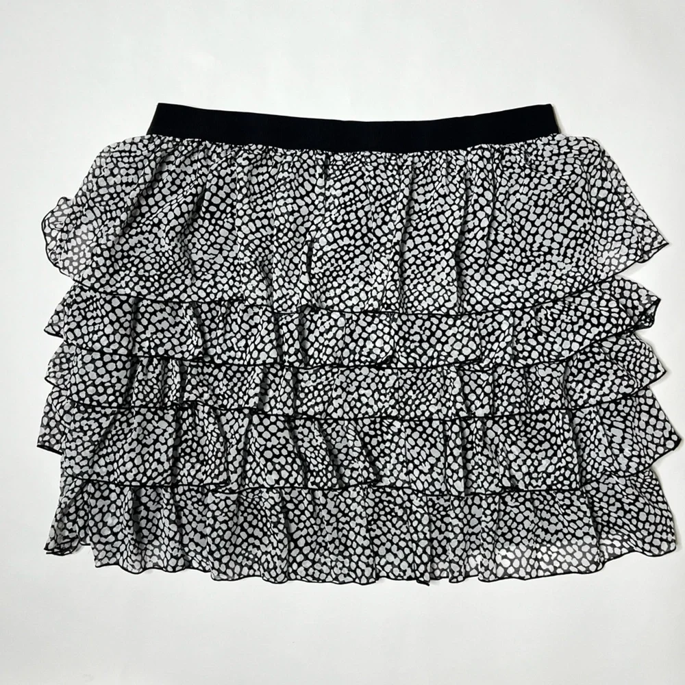 White & Black Polka Dot Tiered Skirt Mini Mid Ruffle Casual Summer Vacation Boho - Picture 3 of 15